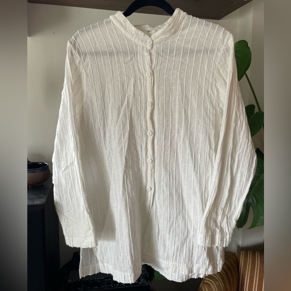 Cotton button up